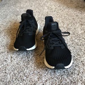 Adidas Ultraboost women’s size 7